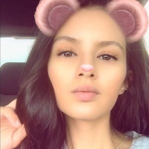 Meet your Posher, Edith